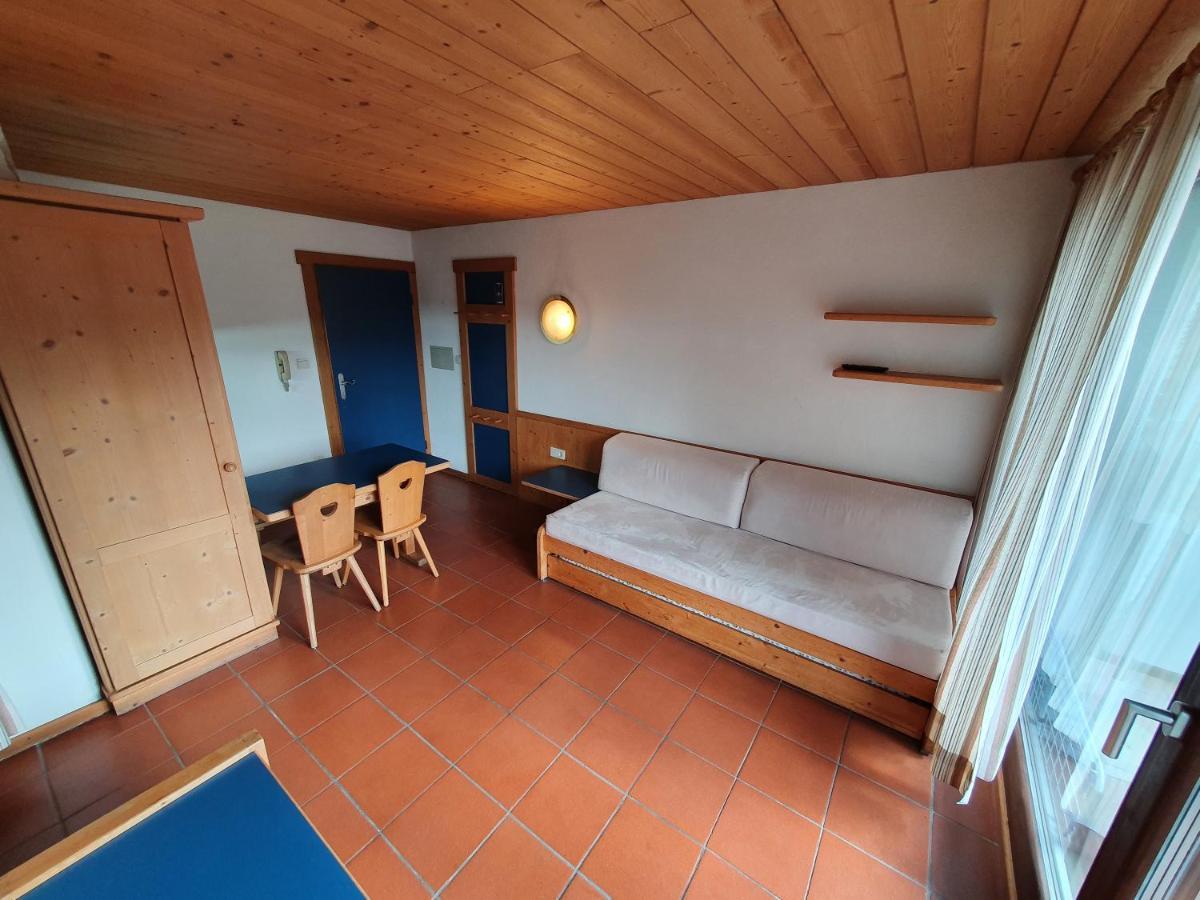 Residence Silvester Racines Zewnętrze zdjęcie