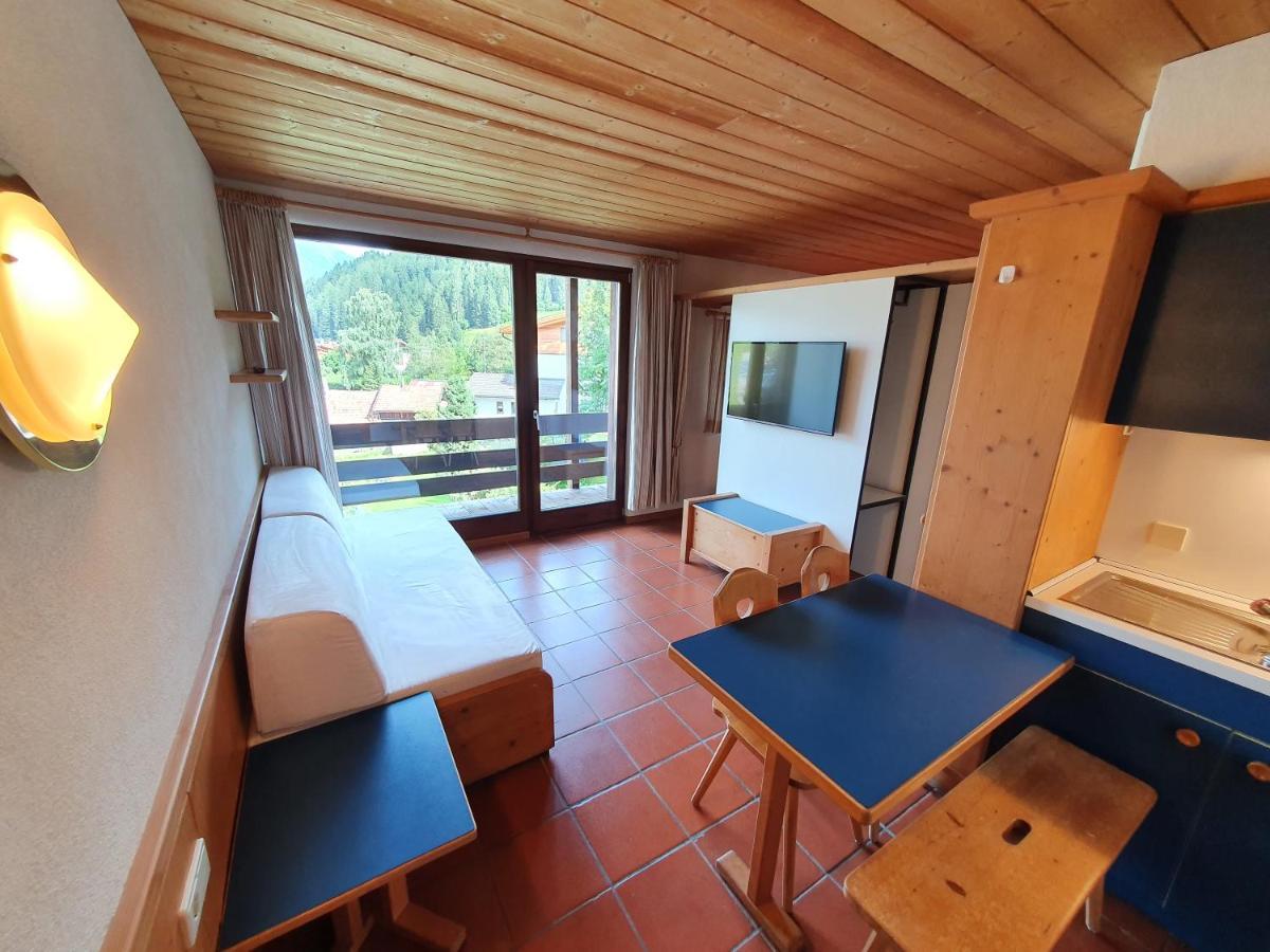 Residence Silvester Racines Zewnętrze zdjęcie