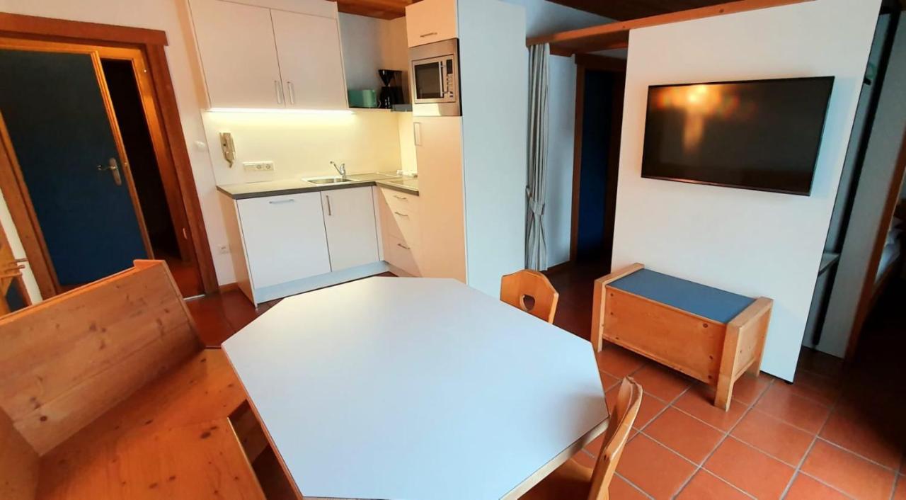 Residence Silvester Racines Zewnętrze zdjęcie