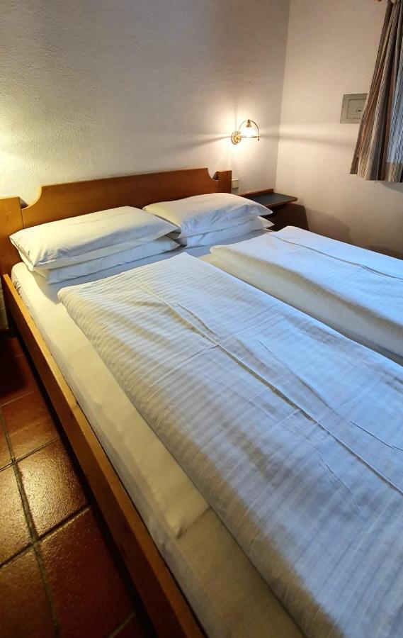 Residence Silvester Racines Zewnętrze zdjęcie